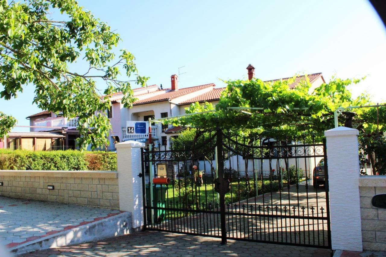 Studio Marija Πούλα Εξωτερικό φωτογραφία
